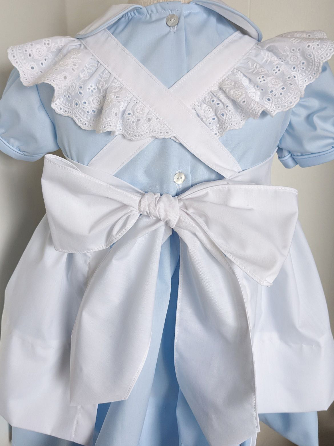 0-12Y Bebek Kız Beyaz Önlüklü  - Baby Clothing Dresser incelemesi ve fiyatı